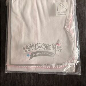 Little Wonders Newborn Receiving Blanket - NWT